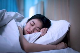 Ada Orang yang Mudah Terbangun saat Tidur, Ini Penyebabnya