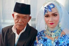 Viral! Sama-sama Suka, Kakek Nikahi Gadis 27 Tahun di Wajo
