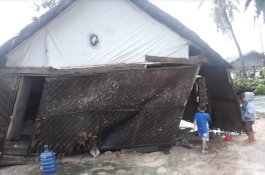 Puting Beliung Rusak 103 Rumah di Pangkep