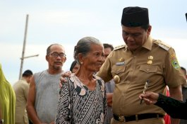 Turun Langsung ke Lokasi, Bupati Barru Pastikan Korban Bencana Terbantu