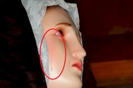 Patung Bunda Maria Menangis, Ratusan Orang Berbondong-bondong Memohon Mukjizat