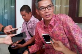 Ditangkap Dalam Pesawat, Wahyu Setiawan Komisioner KPU RI Keenam yang Jadi Tersangka