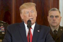 Desak Inggris Keluar dari Perjanjian Nuklir, Trump Mau Buat Iran Jadi Damai