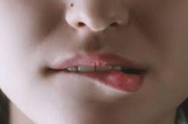 Terlalu Nafsu, Cewek Gigit Pacar Saat Seks Kini Dipenjara