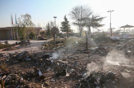 CCTV Rekam Detik-detik Pesawat Ukraina Hancur Berkeping-keping