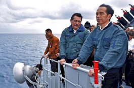 Jokowi Datang, Kapal China Langsung Tinggalkan Natuna