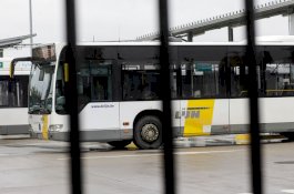 Supir Bus Ditikam 10 Kali, Tetap Menyetir Sejauh 15Km Selama 1 Jam