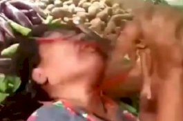 Viral Video Emak-Emak Pedagang Pasar Ulek Mulut Pakai Cabai Perempuan Diduga Pencuri