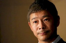 Miliarder ini Cari Pacar untuk Diajak Jalan-jalan ke Luar Angkasa, Ini Syaratnya