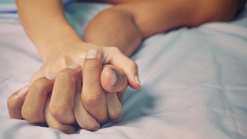 Posisi Seks yang Paling Disukai Pasangan Milenial
