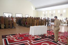 Usai Lantik 152 Pejabat Eselon III dan IV, Bupati Wajo: Saatnya Bekerja Keras dan Ikhlas