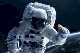 Kisah Para Perempuan Penjahit Pakaian Astronaut NASA dengan Tangan