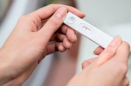 Dicurigai Hamil, Gadis Ini Dipaksa Jalani Tes di Bandara Sebelum Naik Pesawat