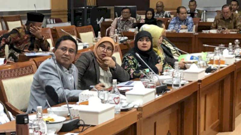 Anggota DPR RI dari Fraksi Partai Golkar, Muhammad Fauzi, saat repat kerja bersama Kementerian Sosial dan Badan Nasional Penaggulangan Bencana (BNPB) di Ruang Rapat Komisi VIII DPR RI, Selasa (14/1/2020).