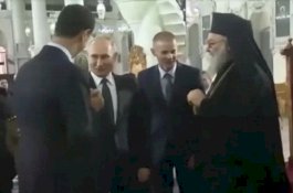 Putin dan Bashar al Assad Kedapatan Gosipi Trump Sambil Terkekeh
