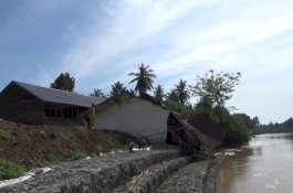 Gedung SDN 288 Sabbangparu Ambruk ke Sungai, Komisi IV DPRD Panggil Disdik dan BPBD