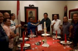 Pengurus Arham Basmin di KNPI Sulsel Bertabur Bintang