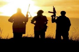 6 Anggota Keluarga Dieksekusi Karena Bekerja untuk Pelacuran