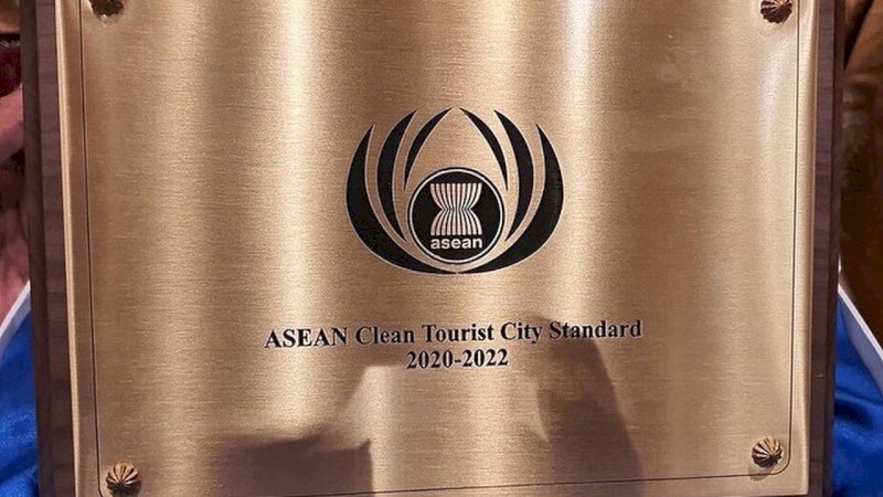 Semarang mendapat penghargaan Kota Terbersih se-Asia Tenggara. (dok. Instagram @semarangprojects/https://www.instagram.com/p/B7b_8kMHwqv//Adhita Diansyavira)