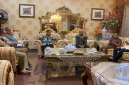 Bahas Stadion Mattoanging, Nurdin Halid Kumpulkan Seluruh Anggota Fraksi Golkar