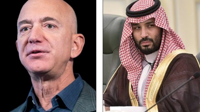 Jeff Bezos (kiri) dan Putra Mahkota Arab Saudi.