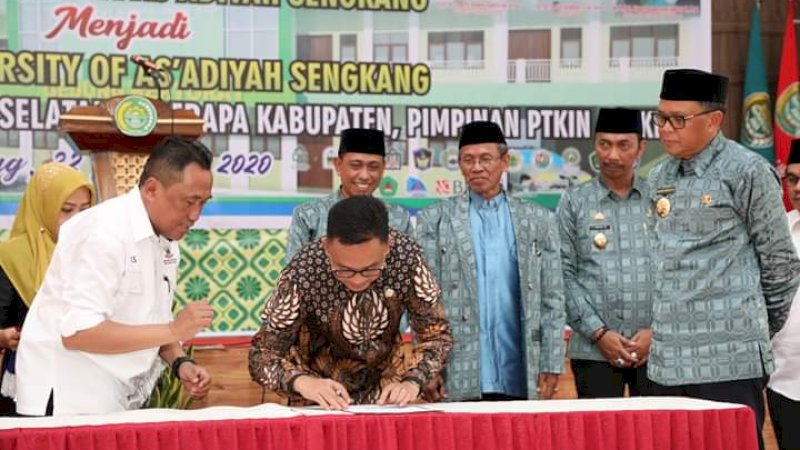 Bupati Bantaeng Ilham Azikin mendukung perubahan IAI As'adiyah Sengkang menjadi universitas.