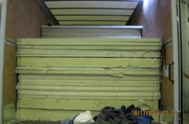 Diselundupkan ke Inggris, 4 Pria dan 3 Wanita Afghanistan Berhimpitan di Ruangan 1,2 Meter