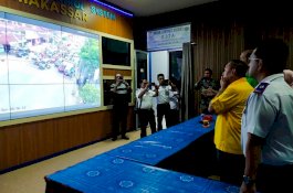 Ditinjau Hamka Kady, Inilah Ruangan ATSC yang Mengawasi Pelanggaran di Lampu Merah