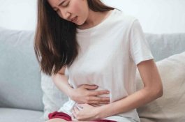 Kasus Tak Biasa, Wanita Ini Biarkan Baterai di Perutnya selama 2 Pekan