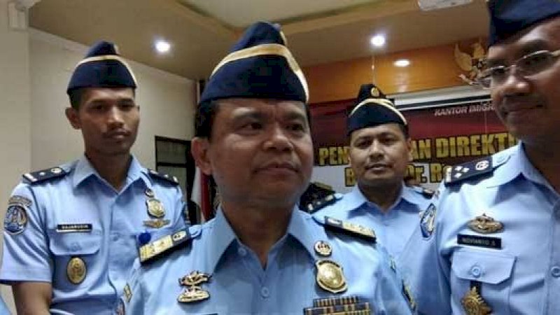 Dirjen Imigrasi, Ronny Sompie