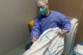 Tidak Ada Waktu ke Toilet, Perawat Terpaksa Pakai Popok Tangani Pasien Virus Corona