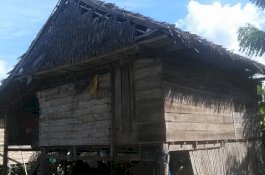 Warga Miskin di Kecamatan Bola Wajo Ini Butuh Perhatian