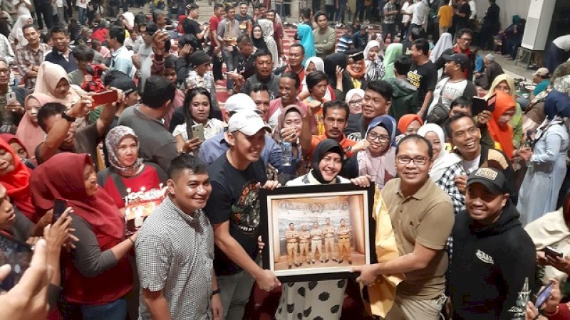 Danny Pomanto Dapat Prank Malam-malam: Selamat Ulang Tahun Pak!