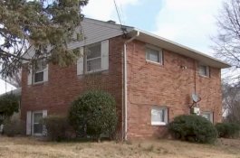 Masuk Rumah Baru, Keluarga ini Menemukan Mayat di Dalamnya