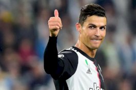 Pengikutnya Tembus 200 Juta di Instagram, Penghasilan Ronaldo 2000 Kali Lebih Banyak dari Messi