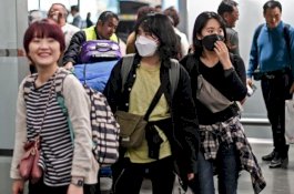 Menikah Sepulang dari Wuhan, Pasangan Pengantin Baru Ini Positif Virus Corona