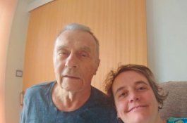 Jatuh Cinta pada Pria 80 Tahun, Ibu Muda Ini Rela Kehilangan Pekerjaan dan Tinggalkan Suami