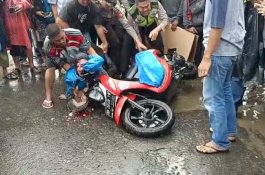 Jatuh Setelah Motornya Masuk Lubang, Perempuan Gowa Ini Dilindas Truk dari Belakang