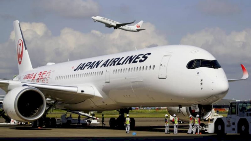 Pesawat Japan Airlines.