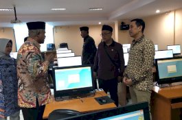 Kamrussamad Pantau Persiapan Seleksi CPNS di BKN Makassar