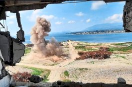 Militer Filipina Ledakkan 226kg Sisa-sisa Bom dari Perang Melawan ISIS