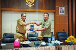 Bupati Wajo Ikutkan Kadis dan Camat Koordinasi di Balai DASHL Jeneberang