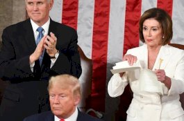 Saat Ketua DPR AS Merobek Naskah Pidato Donald Trump