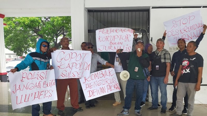 Aksi unjuk rasa jurnalis di Jeneponto, Kamis (6/2/2020).