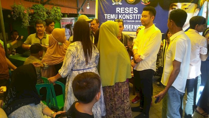 Anggota DPRD Sulsel, Andre Prasetyo Tanta melakukan reses di Bontoala, Kamis (6/2/2020).