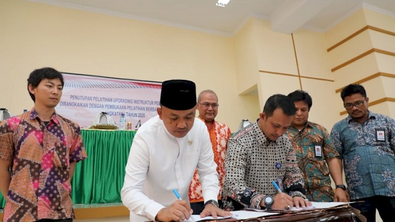 Bupati Bantaeng, Ilham Azikin meneken MoU dengan BLK.