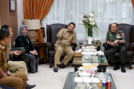 Nostalgia dengan Pj Wali Kota Makassar, Pangdam: Dulu Saya Makan 3 Buroncong, Bayarnya Satu