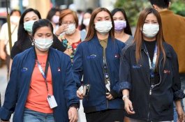 Ikut Perangi Virus Corona, Pabrik iPhone di China Produksi Masker dalam Jumlah Besar