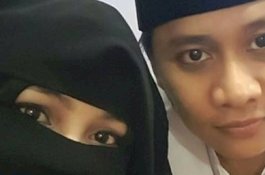Blak-blakan Abah Kuka; Istri Keduanya Ternyata Perempuan Kelima yang Ditawarkan Istri Pertama