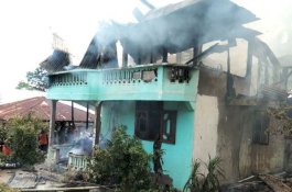 Orang Tua Lari Minta Tolong Warga, Anaknya yang Masih 5 Tahun Hangus di Lantai 2